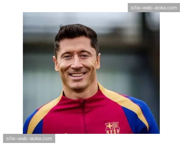 莱万年龄增长状态下滑 巴萨锋线更新换代迫在眉睫 莱万年龄增长状态下滑 巴萨锋线更新换代迫在眉睫