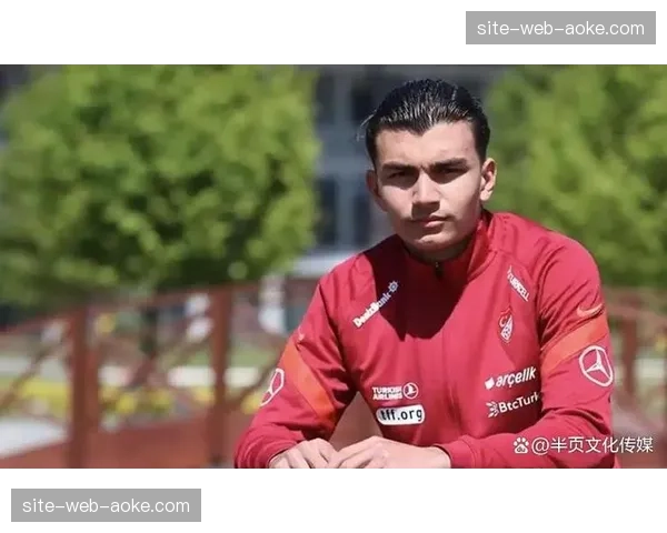 乌尊6球3助攻 法兰克福中场场均0.4球0.2助